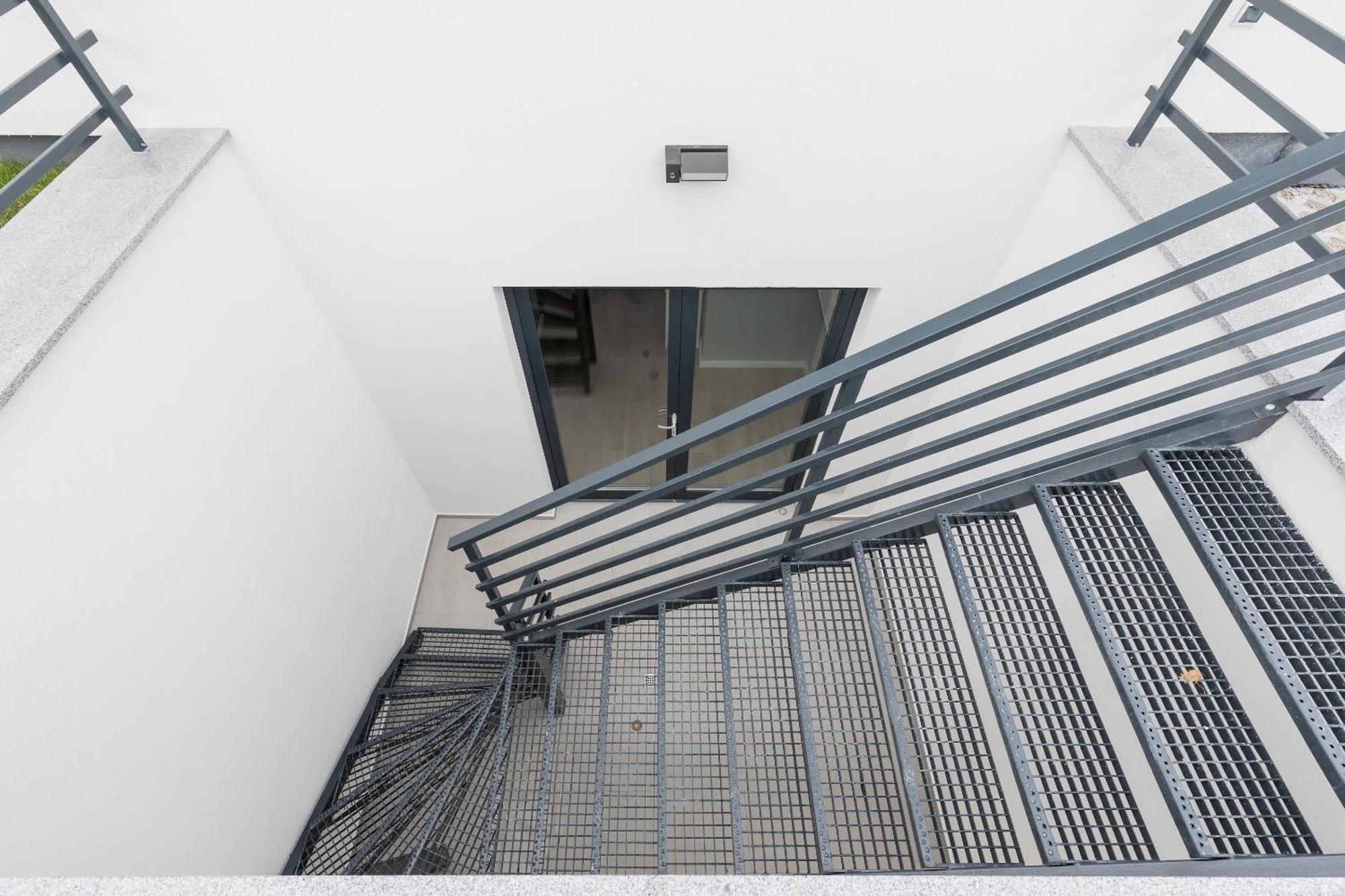 Underground Apartment In A Lux Holiday House Posejdon By Renters Prestige Kolczewo Exterior photo